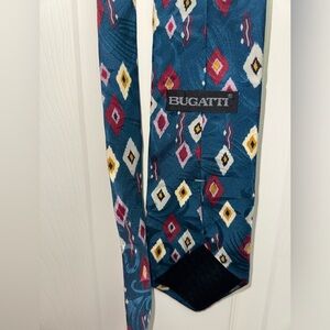 Bugatti Geometric Pattern Tie